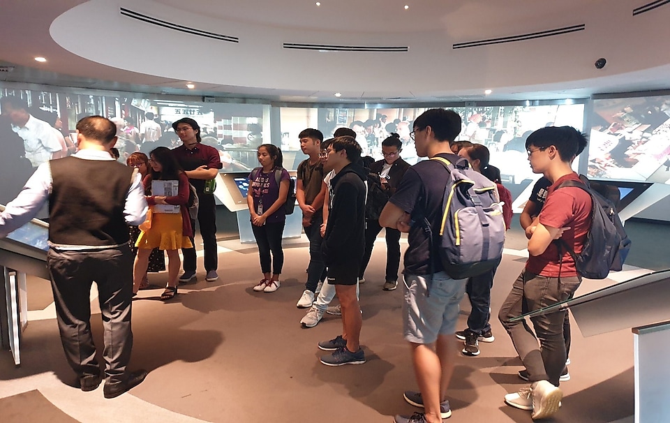 Teams visiting The Urban Redevelopment Authority of Singapore to learn how master planning contributes to making Singapore a great city.