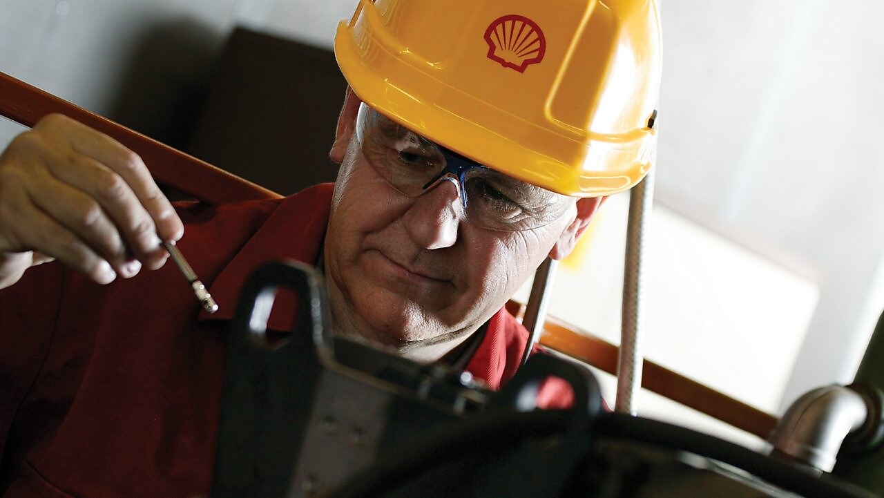 shell worker with helmet