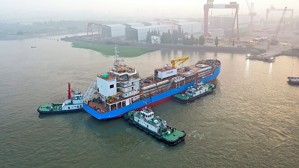First LNG bunkering vessel in Singapore