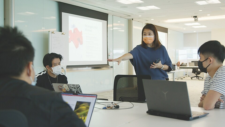 Teams attend a storytelling workshop where they learn how to creatively deliver their scenarios for the Singapore Finals. 