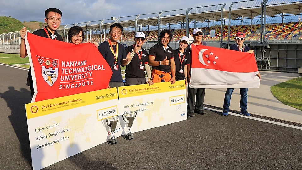 Team HYD12OGEN from NTU won Vehicle Design in Urban Concept Category and top award for Technical Innovation