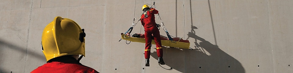 HSSE rescue training exercise at a refinery